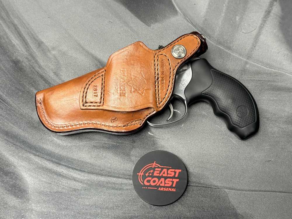 Smith & Wesson 63-5 .22LR 3" 8-Shot Stainless J-Frame Leather Holster NR!  -img-3
