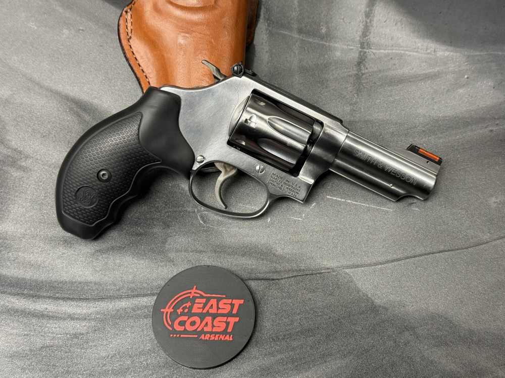 Smith & Wesson 63-5 .22LR 3" 8-Shot Stainless J-Frame Leather Holster NR!  -img-1