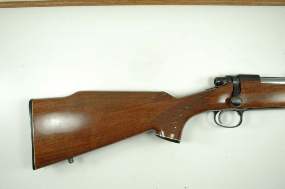 Remington Model 700 BDL, .270 Winchester, 1981-img-1