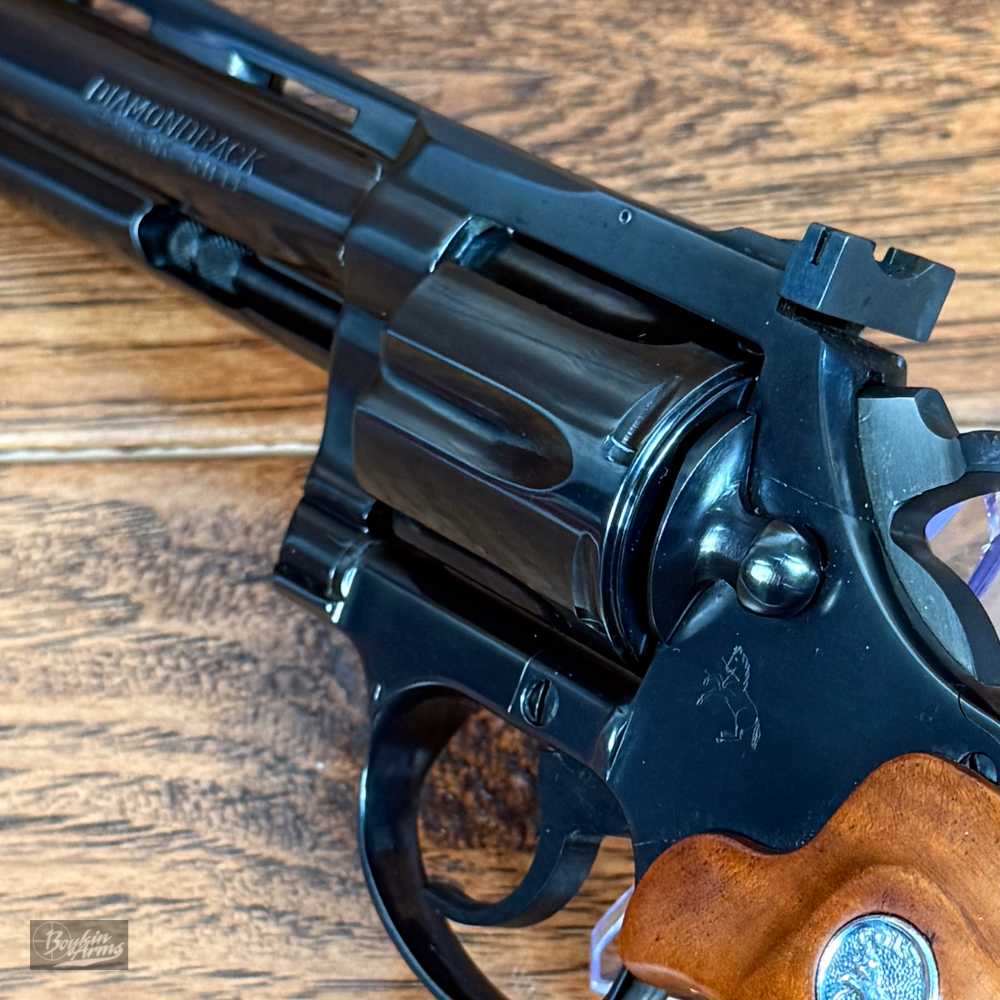 Spectacular Vintage 1969 Colt Diamondback 4" 22lr LNIB Incredible Blue -img-12