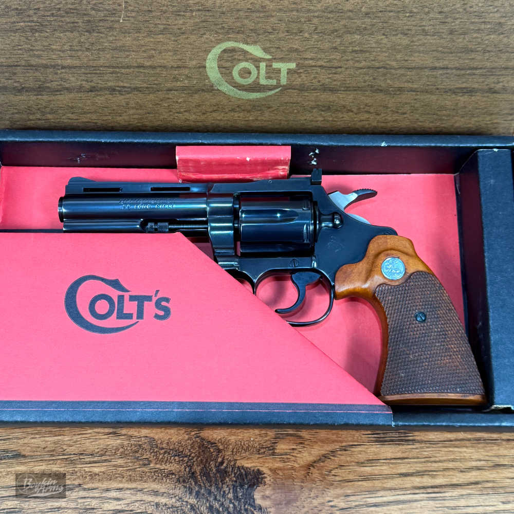 Spectacular Vintage 1969 Colt Diamondback 4" 22lr LNIB Incredible Blue -img-0