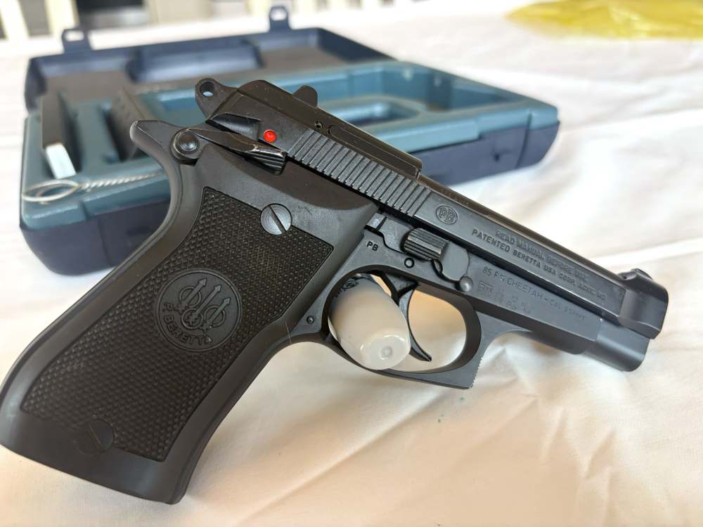 2000 Beretta 84FS Cheetah .380 Made in Italy    *Excellent*-img-2