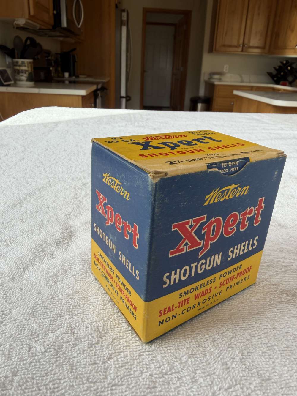 Instant Collection - Lot of 11 boxes Vintage 20 Ga & 12 Ga Shotgun Shells-img-7