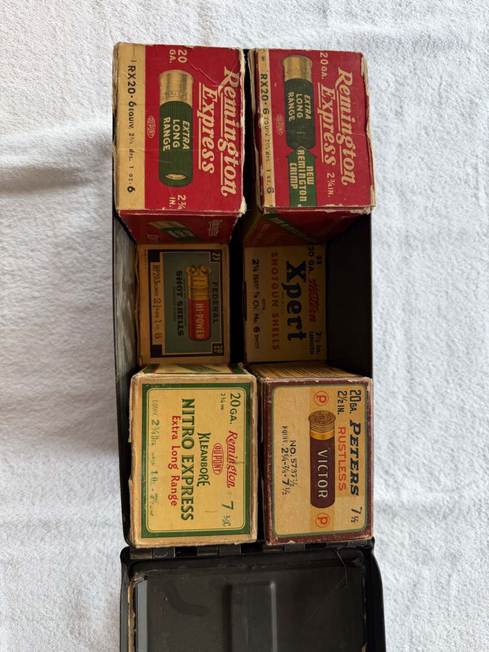 Instant Collection - Lot of 11 boxes Vintage 20 Ga & 12 Ga Shotgun Shells-img-21
