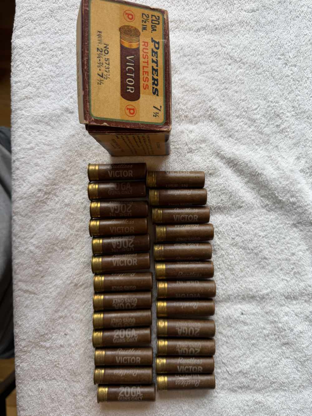 Instant Collection - Lot of 11 boxes Vintage 20 Ga & 12 Ga Shotgun Shells-img-20