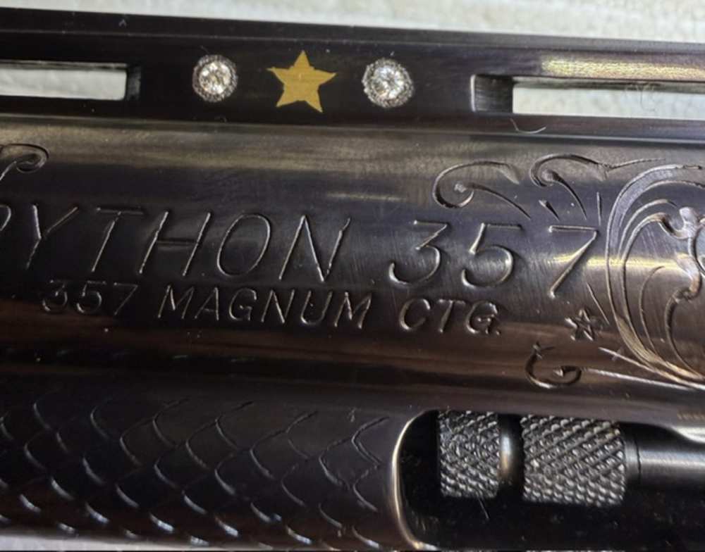 Colt Python 357 Magnum Custom Engraved by Tommy Kaye 1977-img-25
