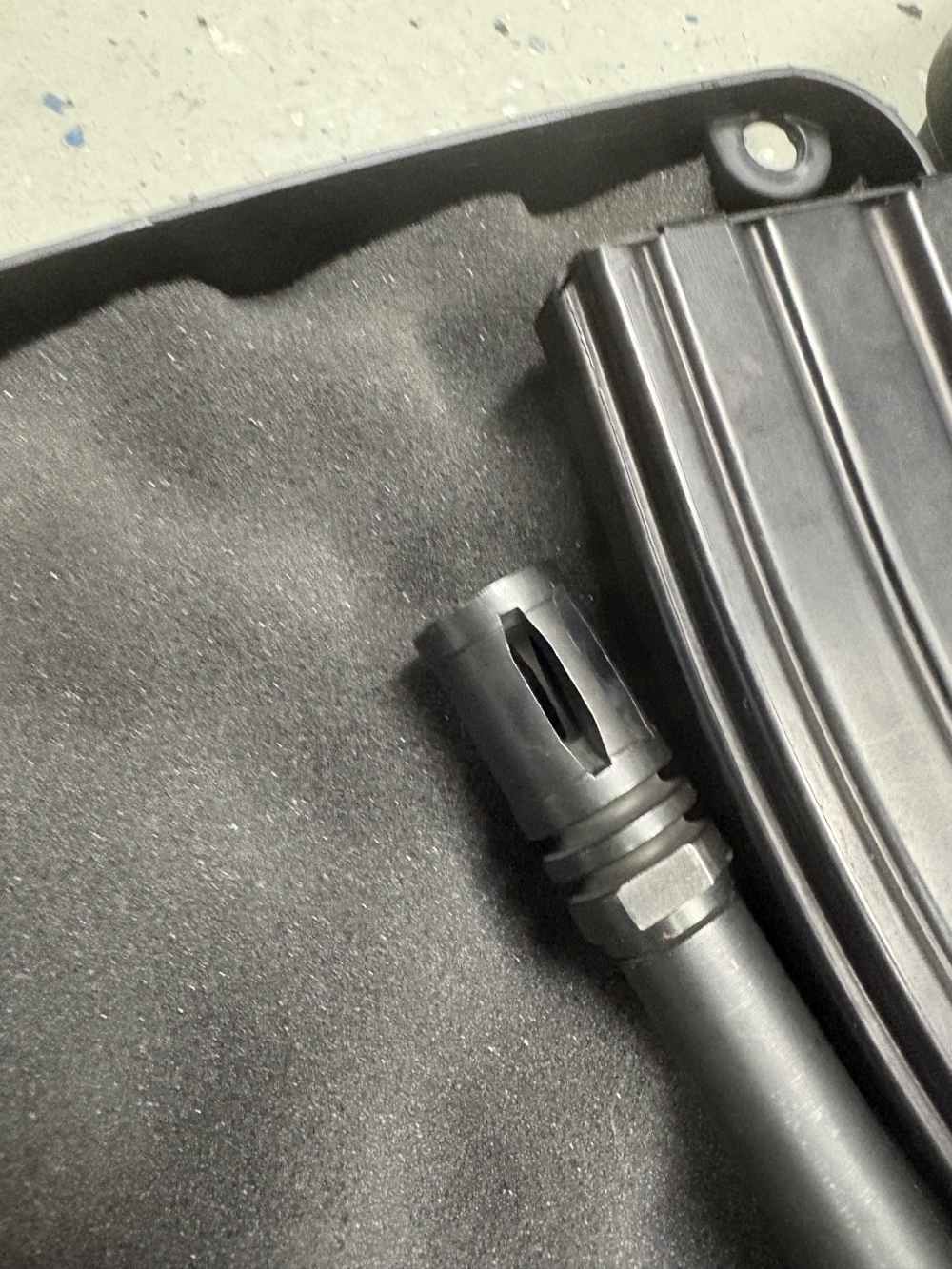 Diamondback DB15 5.56 NATO FDE AR-15 Rifle – Folding Sights – 3 Magazines-img-4