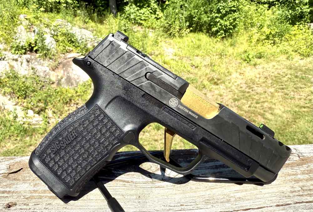 Sig Sauer P365XL Spectre Comp, Black and Gold, 9mm, CUSTOM WORKS-img-1