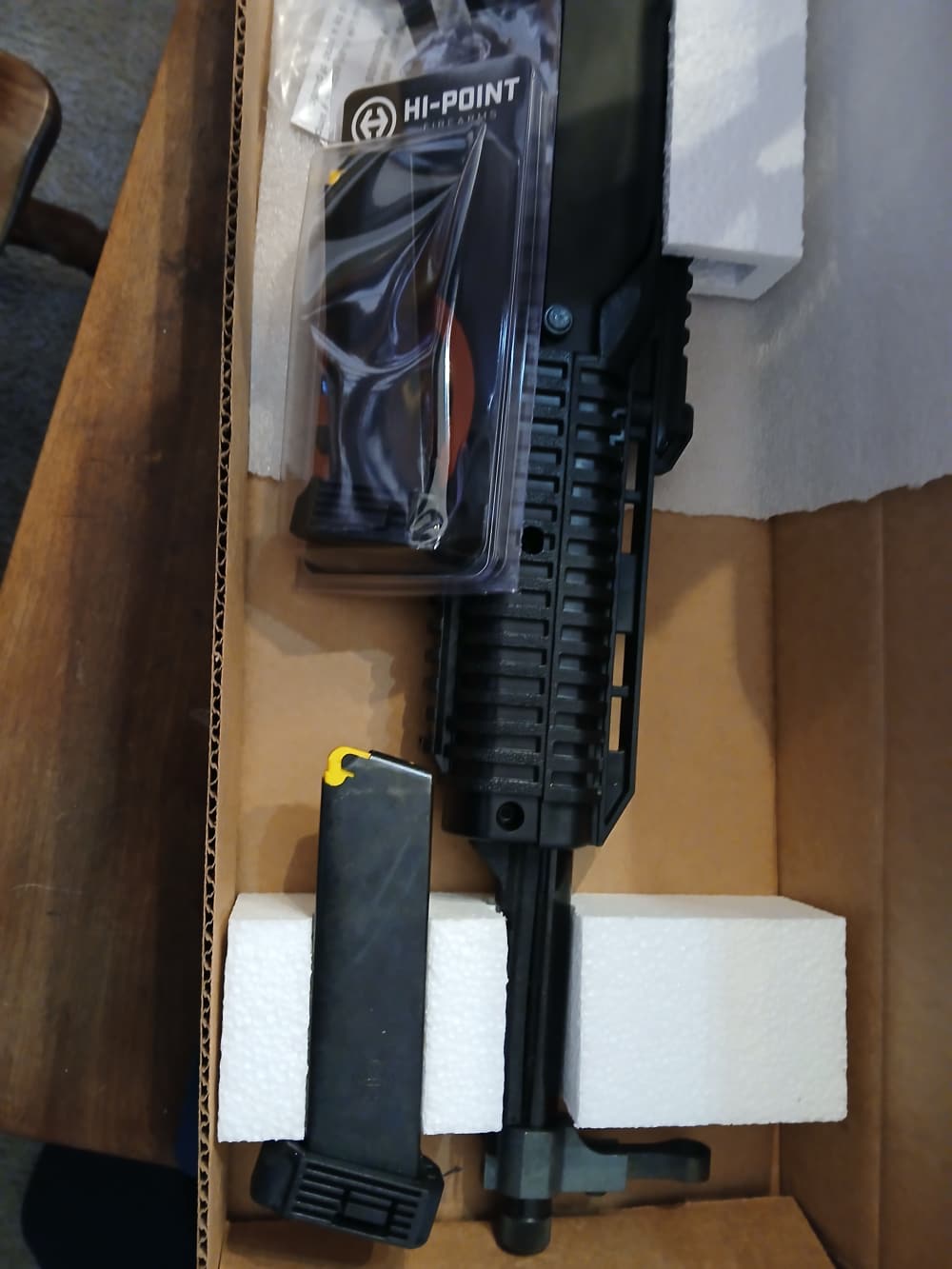 HI POINT 1095 TS.      FREE MAG-img-3