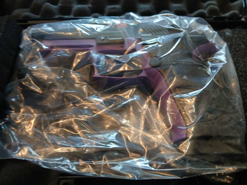 ATI GSG FIRE FLY 22 LR THREADED BARREL   PRICE DROP-img-2