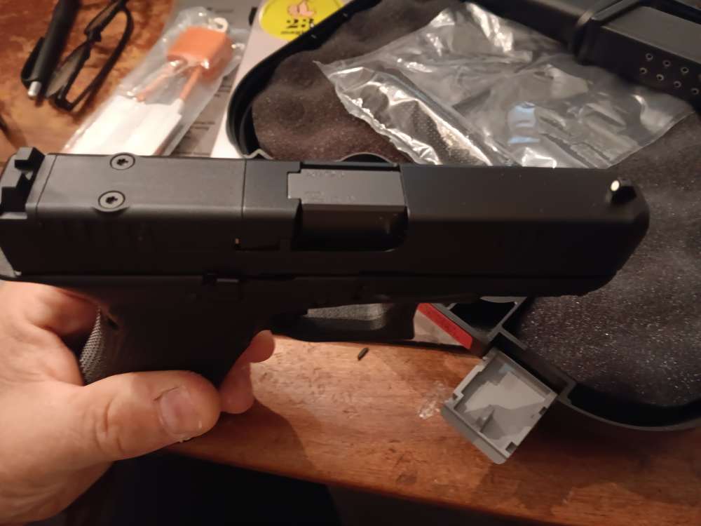 GLOCK 45 GEN 6. 9MM. NEW PRICE DROP-img-7