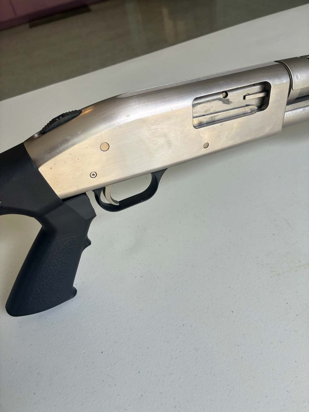 Mossberg 500A 12 Gauge Shotgun 12ga -img-2