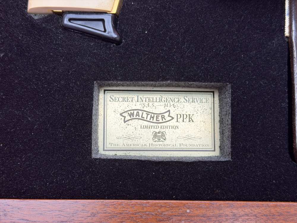 American Historical Foundation/Walther PPK Secret Intelligence Service .380-img-18