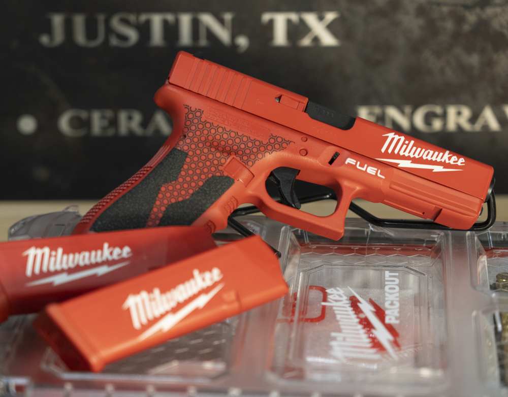 Custom Glock 22 Gen 3 .40 S&W Milwaukee Packout Stippled 2 Mags Penny Auct-img-2