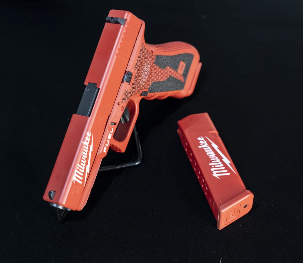 Custom Glock 22 Gen 3 .40 S&W Milwaukee Packout Stippled 2 Mags Penny Auct-img-3