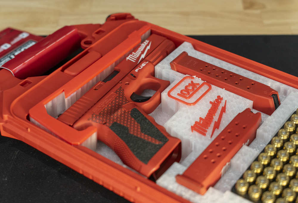 Custom Glock 22 Gen 3 .40 S&W Milwaukee Packout Stippled 2 Mags Penny Auct-img-0