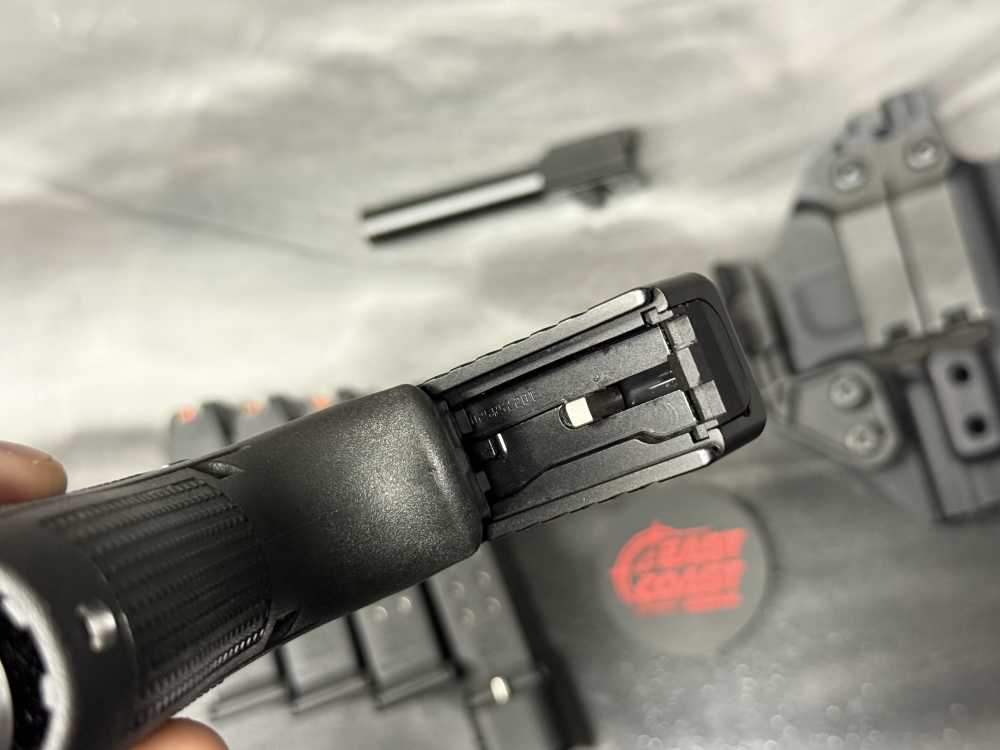 Glock 19 Gen5 9mm Zaffiri Gold Barrel Trijicon Night Sights TTI+5 NR! PS!-img-7
