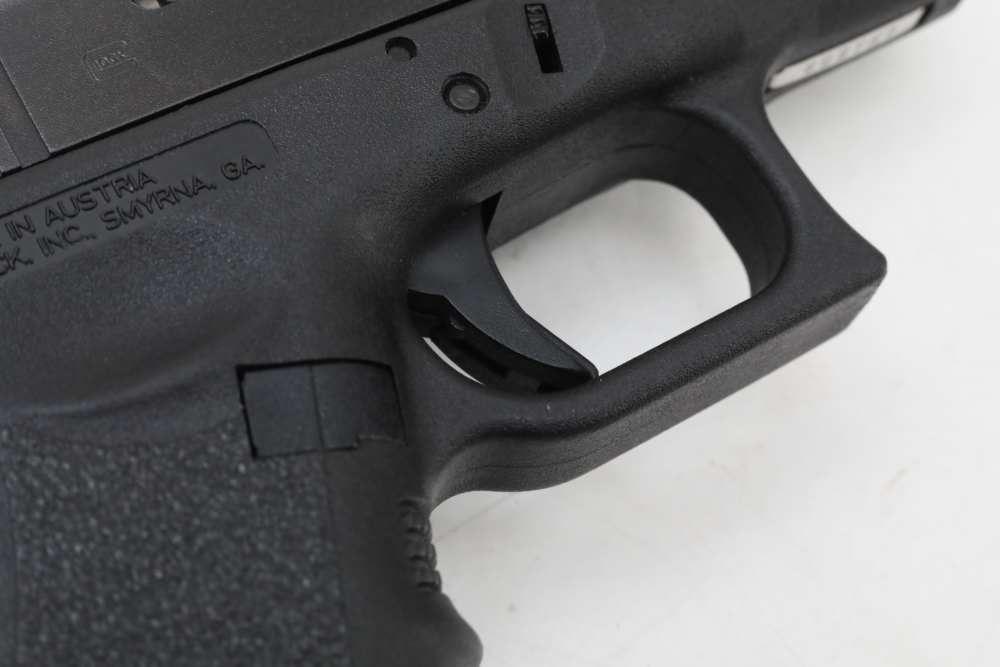Glock 27 40 S&W 3.5" with 9mm Conversion Factory Box FOUR MAGS No Reserve! -img-25