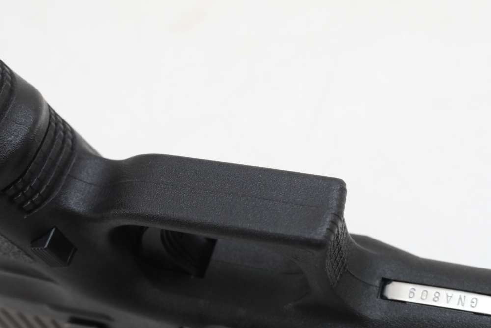 Glock 27 40 S&W 3.5" with 9mm Conversion Factory Box FOUR MAGS No Reserve! -img-31