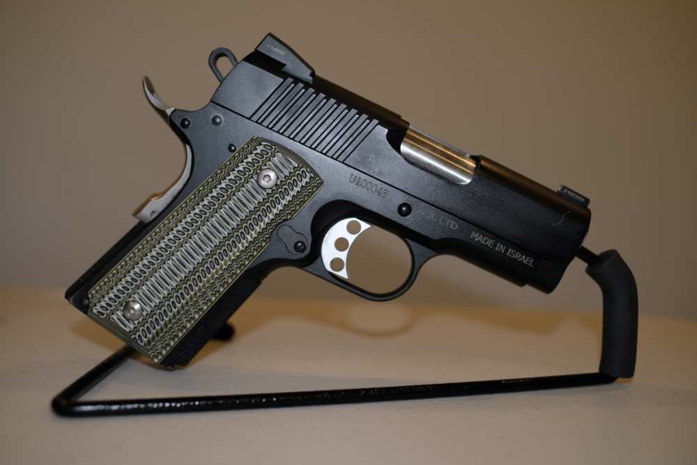 Magnum Research Desert Eagle 1911U-img-1