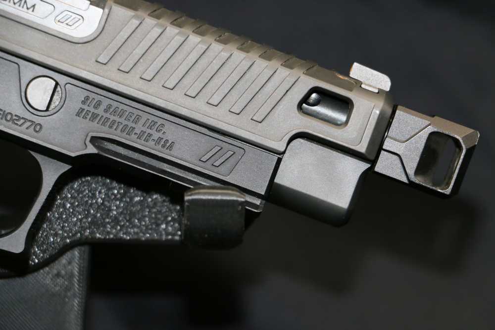 USED! Sig Sauer P226 Zev SAO Full Size 9mm Pistol 7 Magazines-img-13