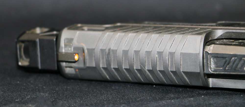 USED! Sig Sauer P226 Zev SAO Full Size 9mm Pistol 7 Magazines-img-24