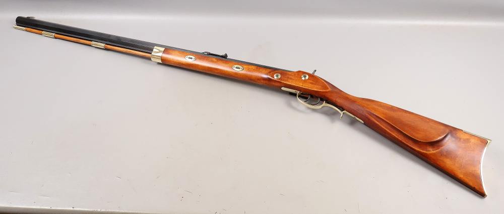 CVA MOUNTAIN RIFLE 50 Cal 32 In Barrel MINT BORE Hawken Muzzleloader NICE-img-4