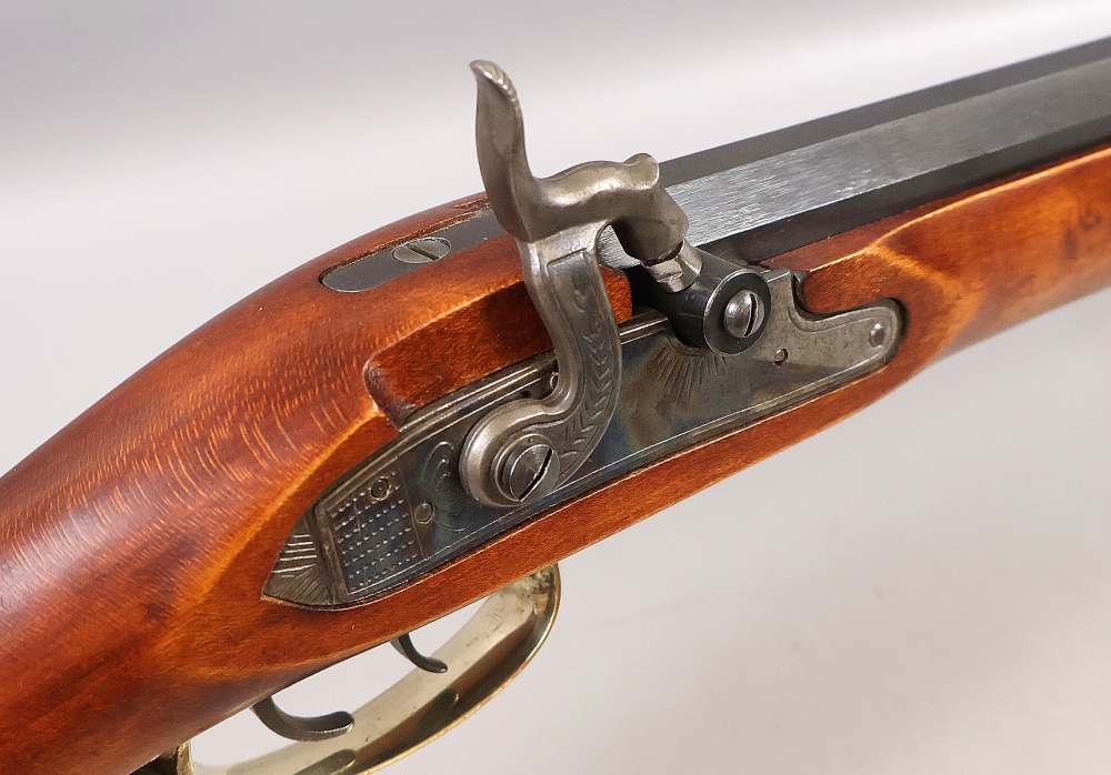 CVA MOUNTAIN RIFLE 50 Cal 32 In Barrel MINT BORE Hawken Muzzleloader NICE-img-1