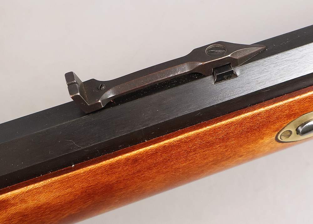 CVA MOUNTAIN RIFLE 50 Cal 32 In Barrel MINT BORE Hawken Muzzleloader NICE-img-31
