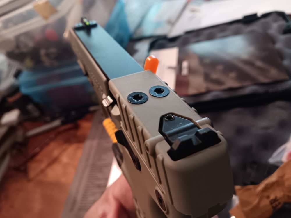 KEL TEC P17 22LR  PRICE DROP  -img-3