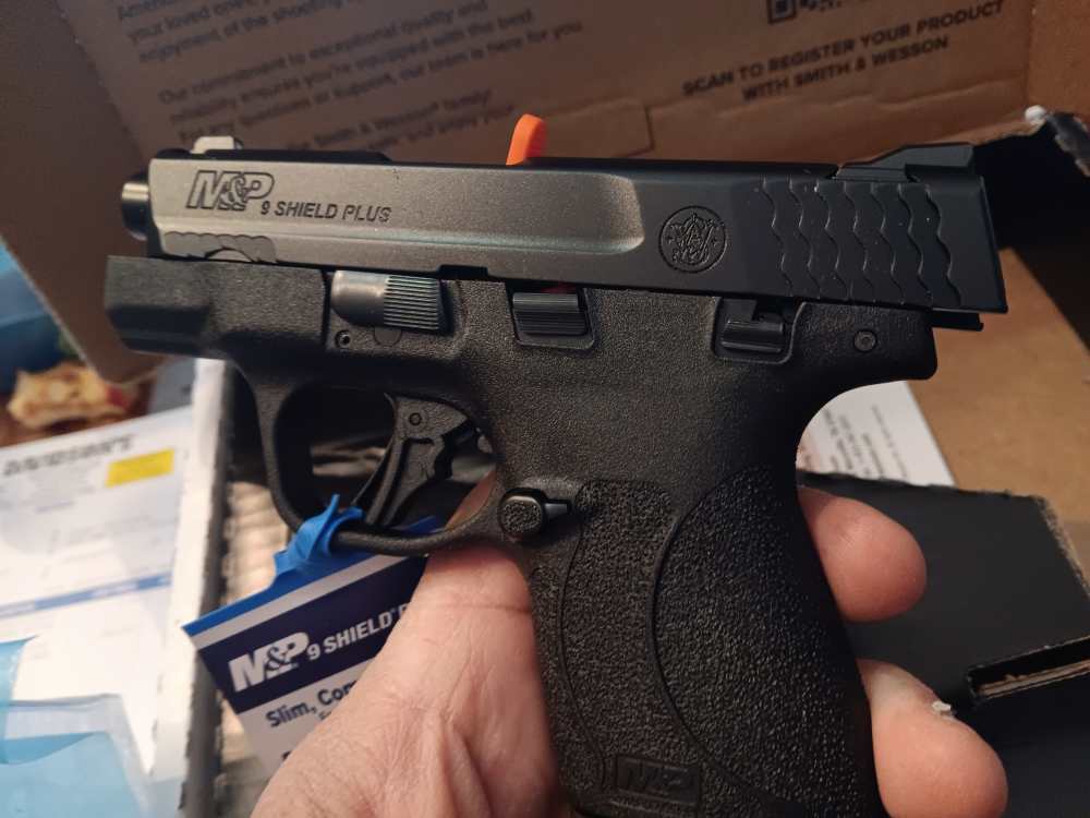 Smith & Wesson MP Sheild 9mm - BONUS MAGS-img-6