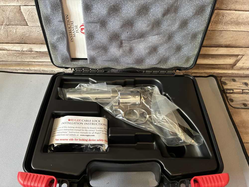 NIB RUGER SP101 22 LR 4.2" 8-RD REVOLVER IN STOCK-img-3