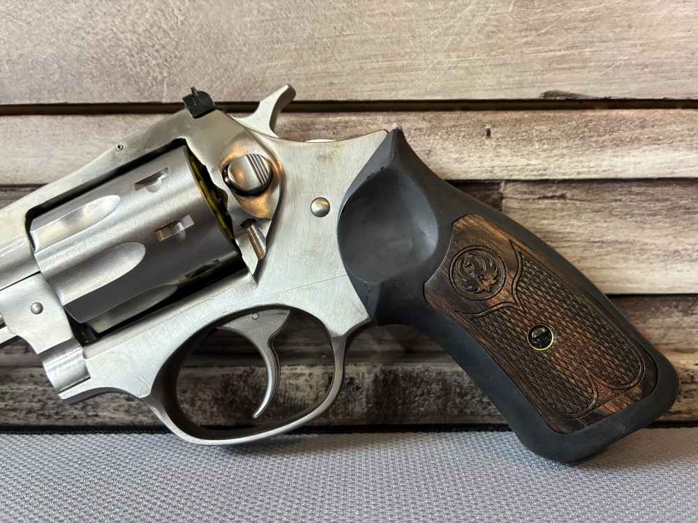 NIB RUGER SP101 22 LR 4.2" 8-RD REVOLVER IN STOCK-img-9