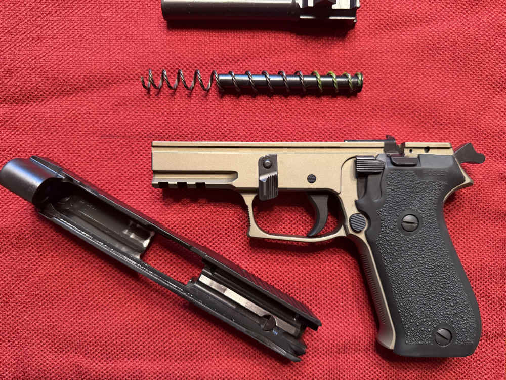 SIG SAUER P220 COMBAT .45 ACP • 220PR-45-DB • FDE TWO-TONE 2 MAGS -img-17