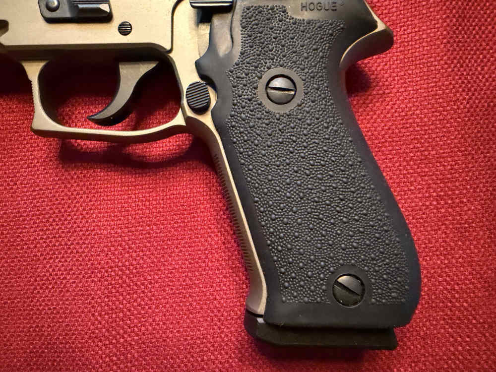 SIG SAUER P220 COMBAT .45 ACP • 220PR-45-DB • FDE TWO-TONE 2 MAGS -img-30