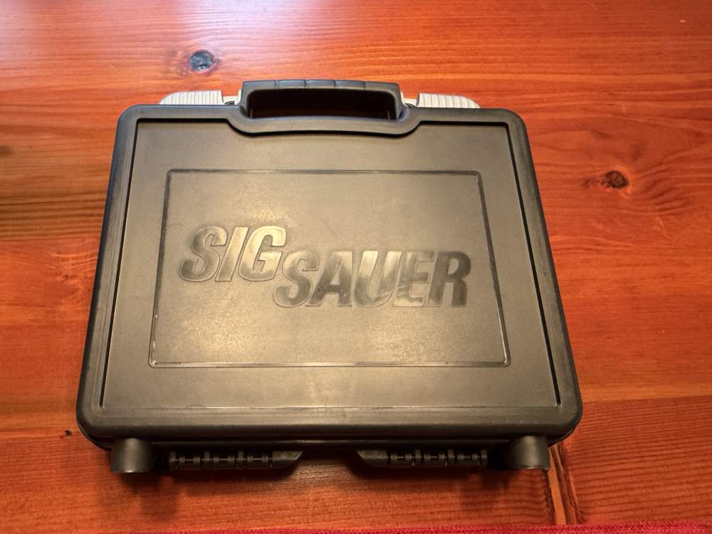 SIG SAUER P220 COMBAT .45 ACP • 220PR-45-DB • FDE TWO-TONE 2 MAGS -img-39