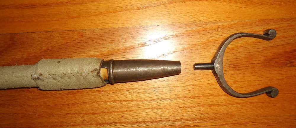 Matchlock, 12 Apostles Bandolier, Shooting Rest, Wood Powder Container-img-12