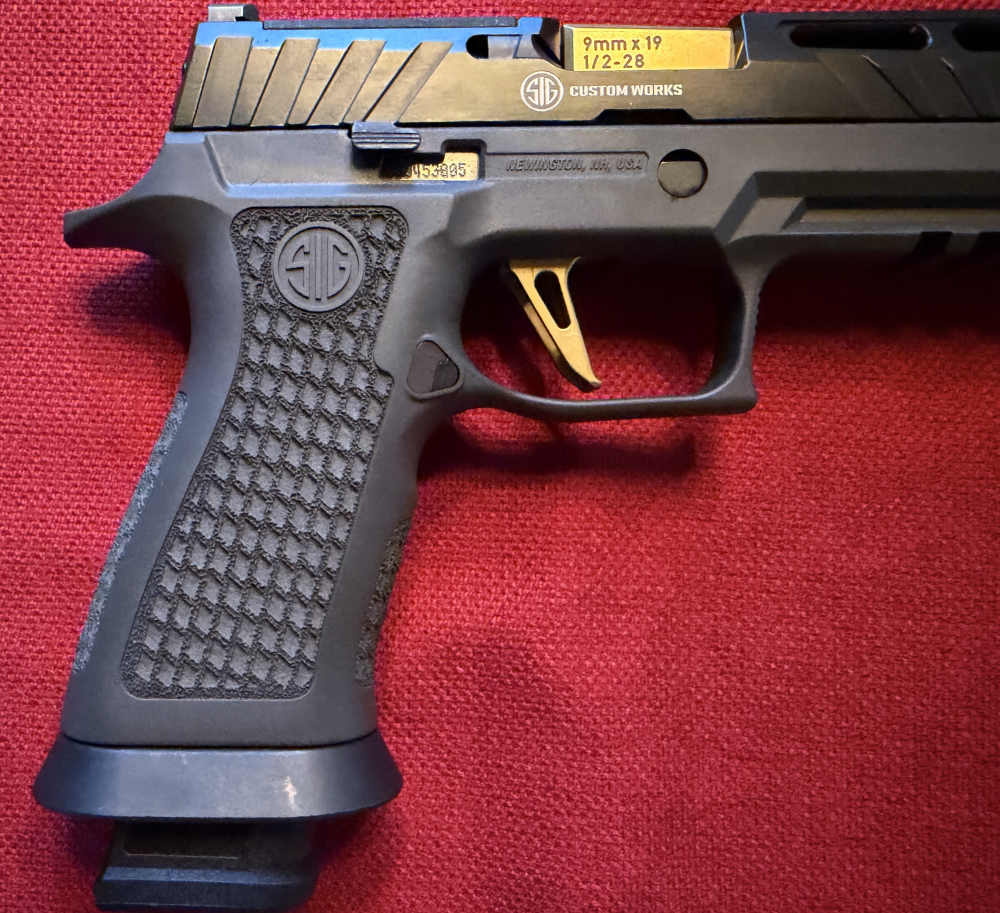 SIG SAUER P320 SPECTRE COMP CUSTOM WORKS 9MM-img-7