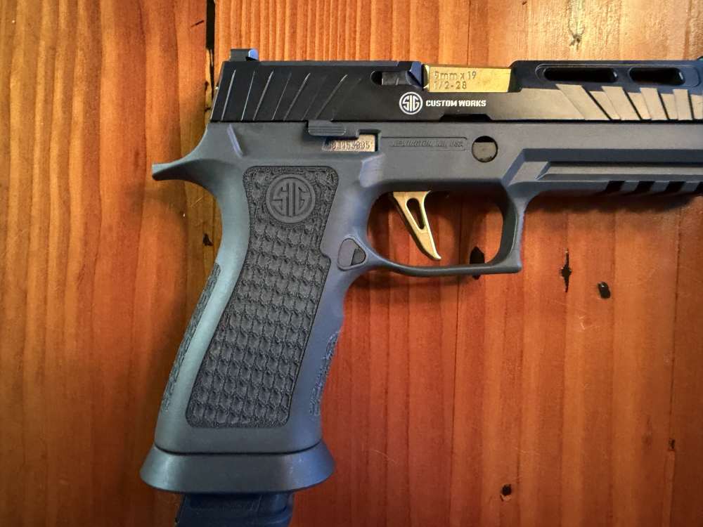 SIG SAUER P320 SPECTRE COMP CUSTOM WORKS 9MM-img-29