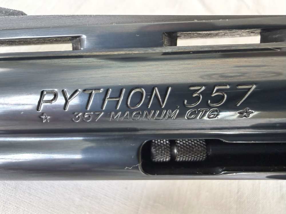 1980 Colt Python .357 - Blue with 4" Barrel  *Excellent 1st Gen*-img-4