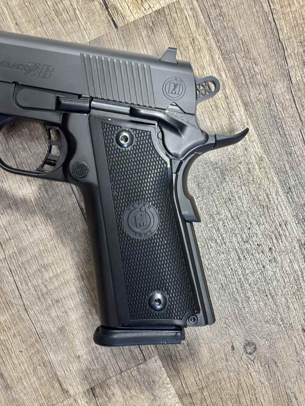 RARE METRO ARMS AMERICAN CLASSIC DOUBLE STACK 1911 .45ACP PISTOL NO RESERVE-img-2