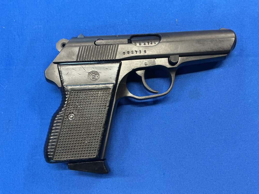 USED Vzor Model 70 Semi Auto Pistol 32 acp D92736 R-img-4