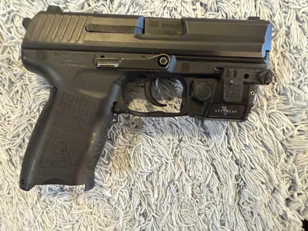 HK P2000 V3 9mm DA/SA w/3 mags, case, Viridian C5 Green Laser, Holster -img-3