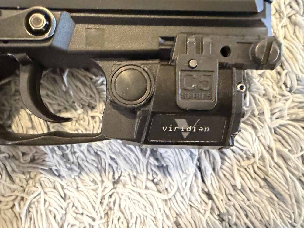 HK P2000 V3 9mm DA/SA w/3 mags, case, Viridian C5 Green Laser, Holster -img-6