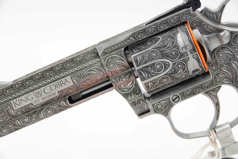 Rare Collectible Custom Engraved Colt King Cobra Target 357 MAG 4.25"-img-5