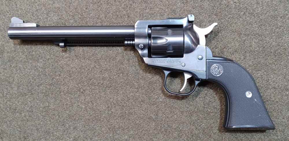Excellent Ruger Single-Six Convertible–22LR/.22WMR–6.5”–W/Factory Case-img-2