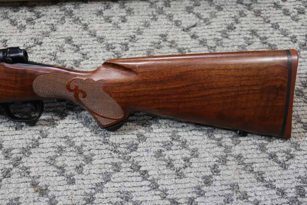 Winchester Model 70 Featherweight Bolt Action Rifle Cal 30-06 (SN#G1508496)-img-7
