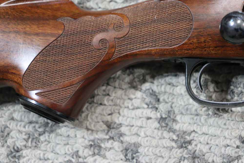 Winchester Model 70 Featherweight Bolt Action Rifle Cal 30-06 (SN#G1508496)-img-2