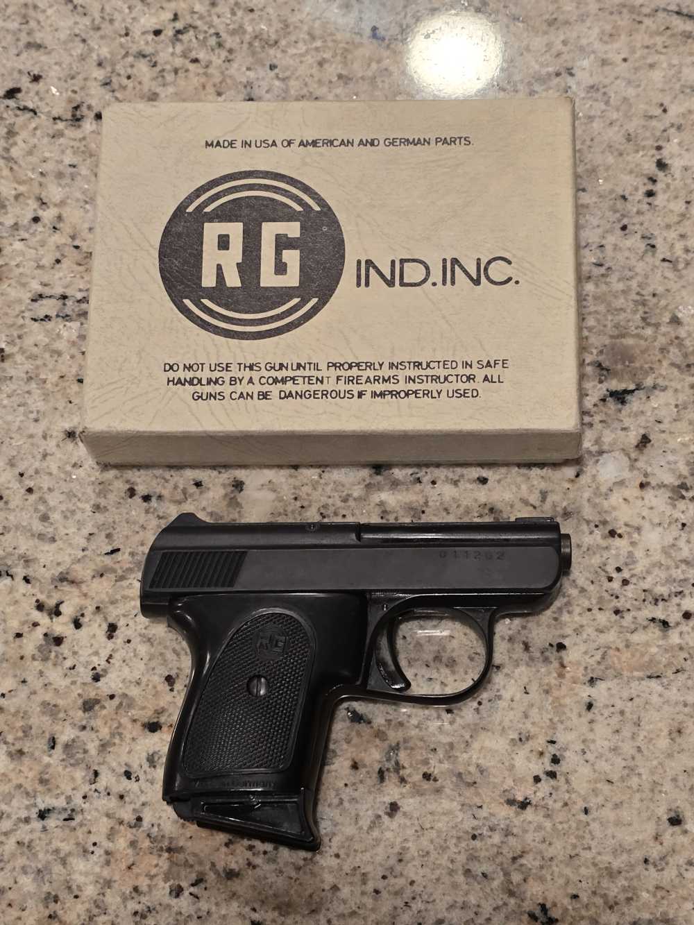 RG industries RG-25-img-0
