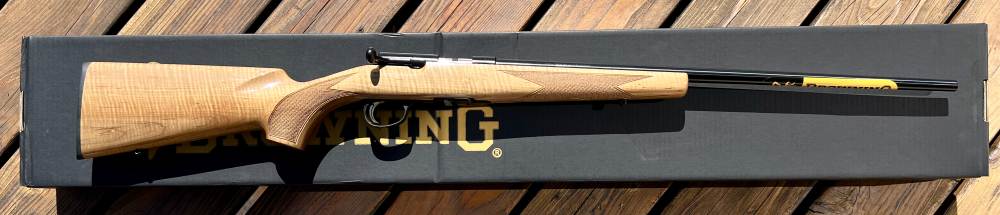 Browning T-Bolt Sporter Maple .22LR AAAA Maple 22" NIB Nice Wood-img-3